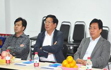 洛陽市委副書記、市長李柳身先生一行蒞臨洛陽市青峰網絡科技有限公司